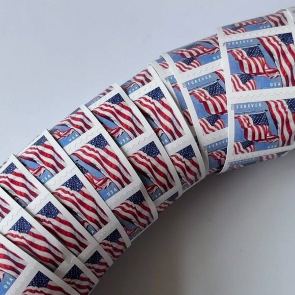 10 Rolls of 100 2022 USPS Forever Stamps Postage - 1000 Total - Picture 6 of 6